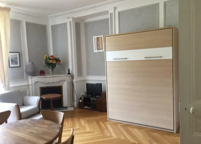 Beau-site 46 Apartment *